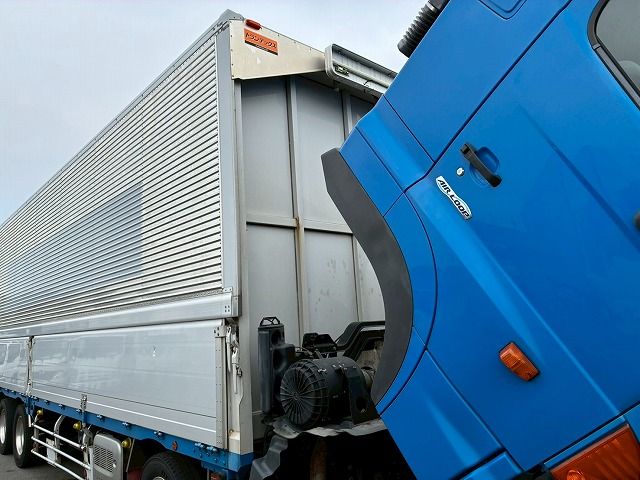 ハイルーフ後輪エアサス背高トランテックス380馬力|中古トラックの販売・買取・査定のアイナビ