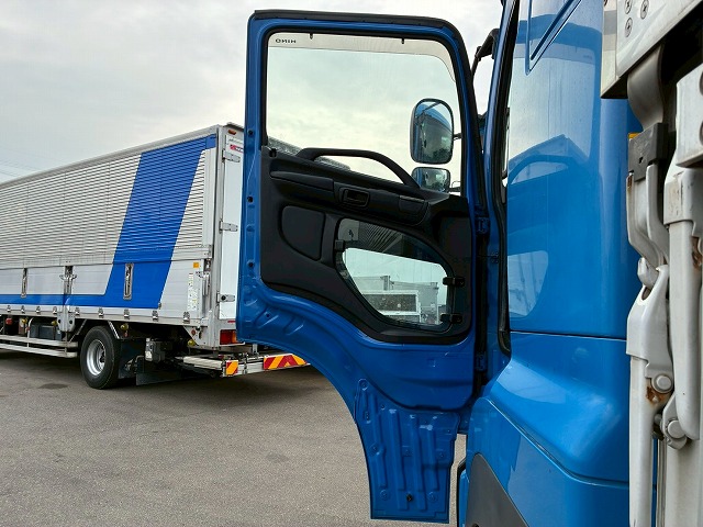 ハイルーフ後輪エアサス背高トランテックス380馬力|中古トラックの販売・買取・査定のアイナビ