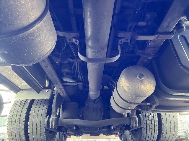 ハイルーフ後輪エアサス背高トランテックス380馬力|中古トラックの販売・買取・査定のアイナビ