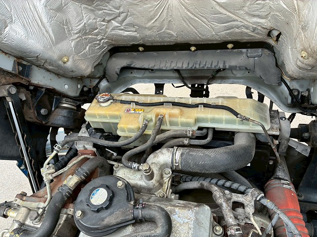 ハイルーフ後輪エアサス背高トランテックス380馬力|中古トラックの販売・買取・査定のアイナビ