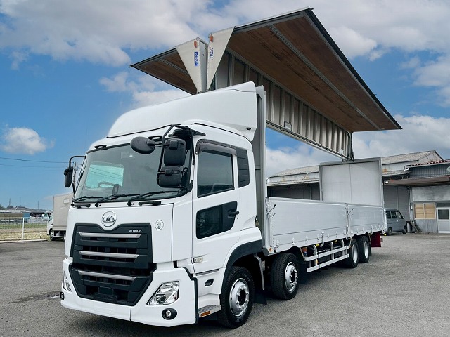 13.7トン積載★4軸低床2デフ★エスコットⅥ★390馬力★エアサス|中古トラックの販売・買取・査定のアイナビ