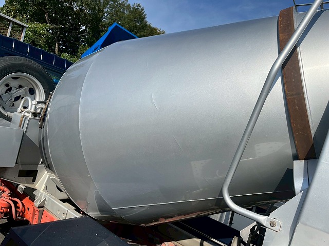 車検付★2.99トン積載★KYB製・2.5立米★電動ホッパー★生コン車|中古トラックの販売・買取・査定のアイナビ