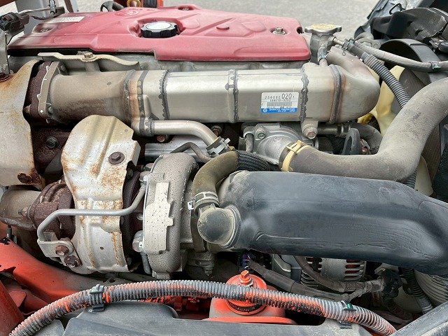 車検付★2.99トン積載★KYB製・2.5立米★電動ホッパー★生コン車|中古トラックの販売・買取・査定のアイナビ