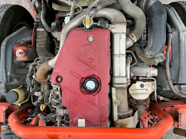 車検付★2.99トン積載★KYB製・2.5立米★電動ホッパー★生コン車|中古トラックの販売・買取・査定のアイナビ