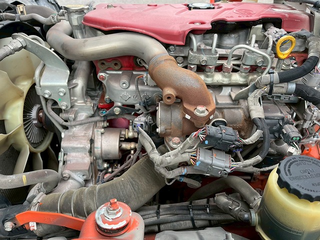 車検付★2.99トン積載★KYB製・2.5立米★電動ホッパー★生コン車|中古トラックの販売・買取・査定のアイナビ