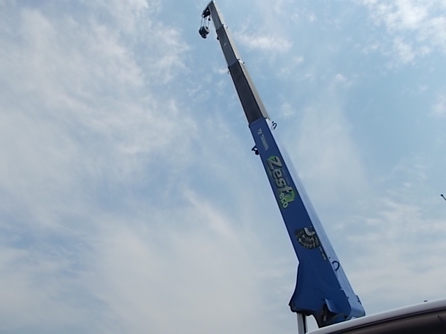 H27エルフクレーン4段Rジャッキラジコン 5Mボディー|中古トラックの販売・買取・査定のアイナビ