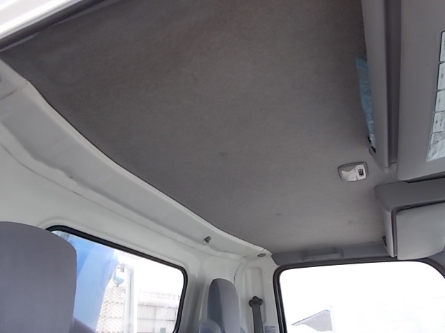 H27エルフクレーン4段Rジャッキラジコン 5Mボディー|中古トラックの販売・買取・査定のアイナビ