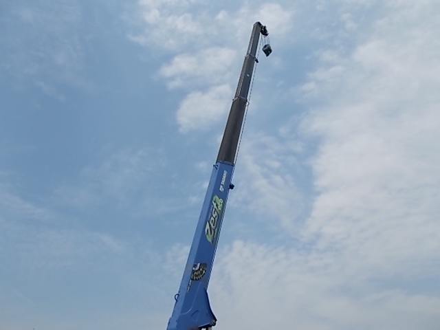 H27エルフクレーン4段Rジャッキラジコン 5Mボディー|中古トラックの販売・買取・査定のアイナビ