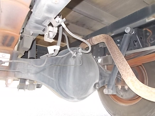 H27エルフクレーン4段Rジャッキラジコン 5Mボディー|中古トラックの販売・買取・査定のアイナビ