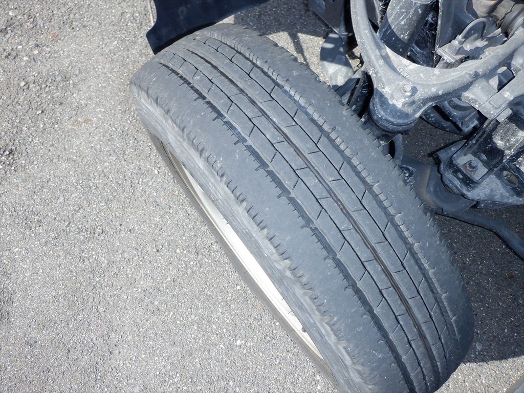 H24 トヨエース 平ボデーロングAT|中古トラックの販売・買取・査定のアイナビ