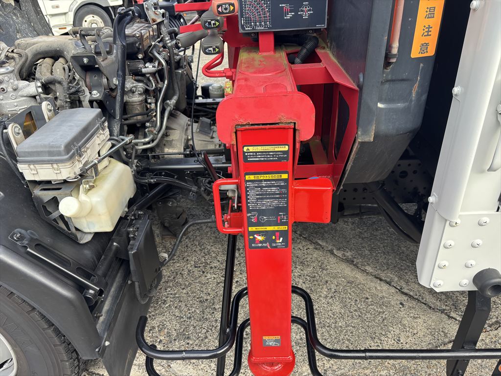 R1 フォワード 4段クレーン|中古トラックの販売・買取・査定のアイナビ