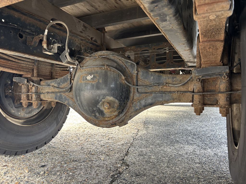 R1 フォワード 4段クレーン|中古トラックの販売・買取・査定のアイナビ