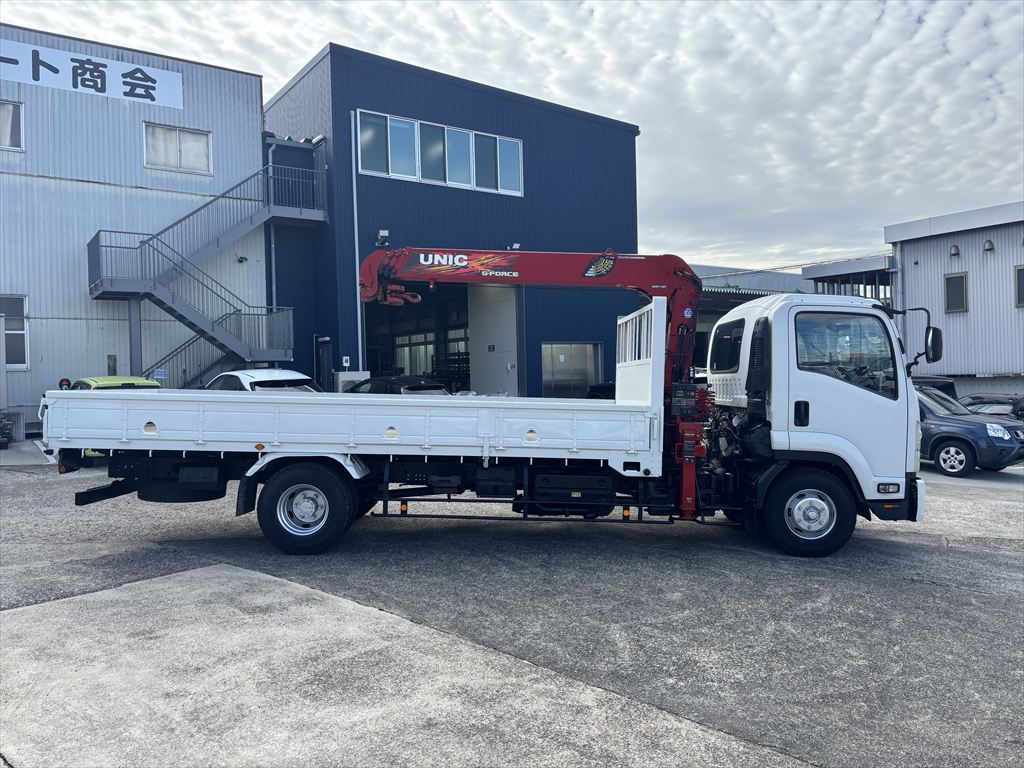 R1 フォワード 4段クレーン|中古トラックの販売・買取・査定のアイナビ