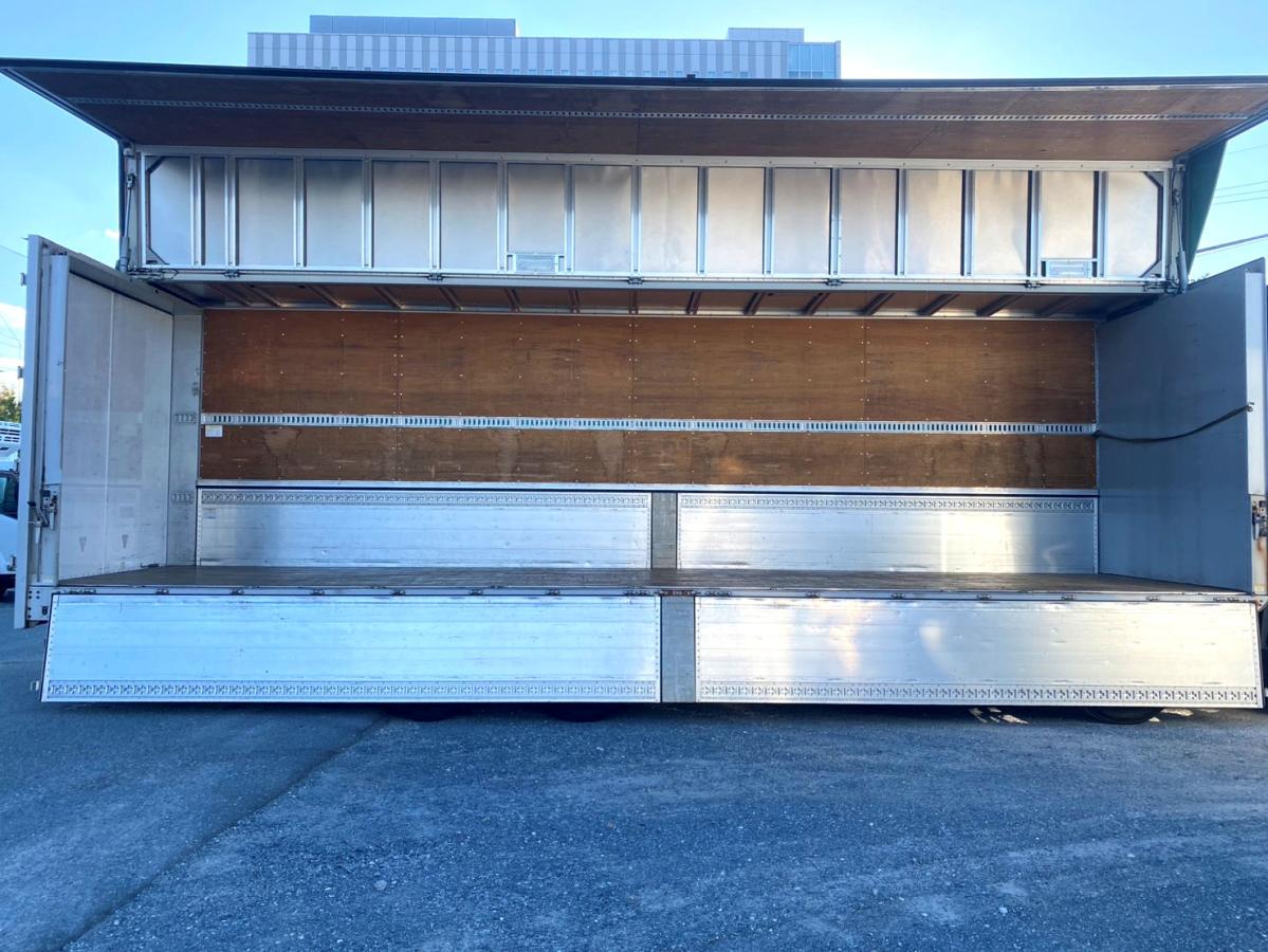 平成28年いすゞギガアルミウイング後輪エアサスQKG-CYJ77B|中古トラックの販売・買取・査定のアイナビ