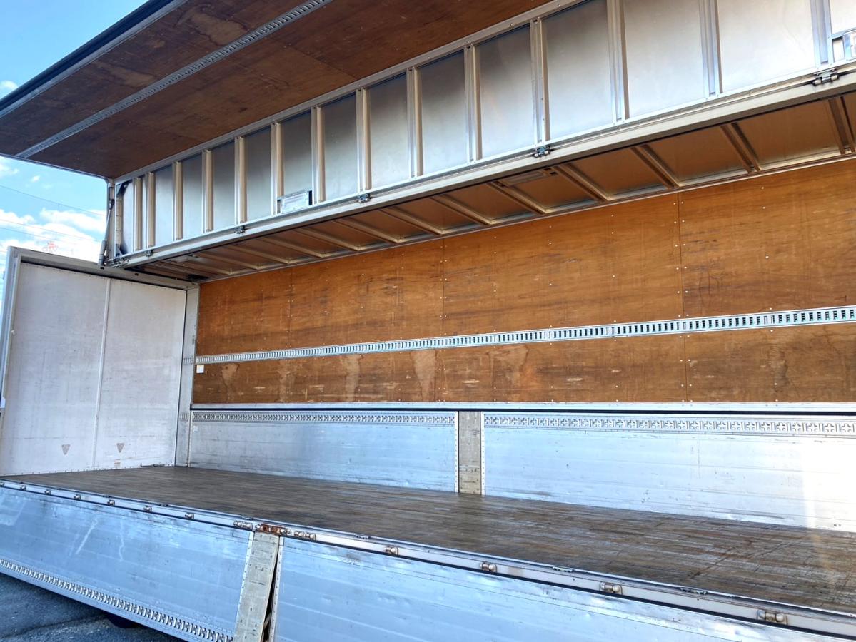 平成28年いすゞギガアルミウイング後輪エアサスQKG-CYJ77B|中古トラックの販売・買取・査定のアイナビ