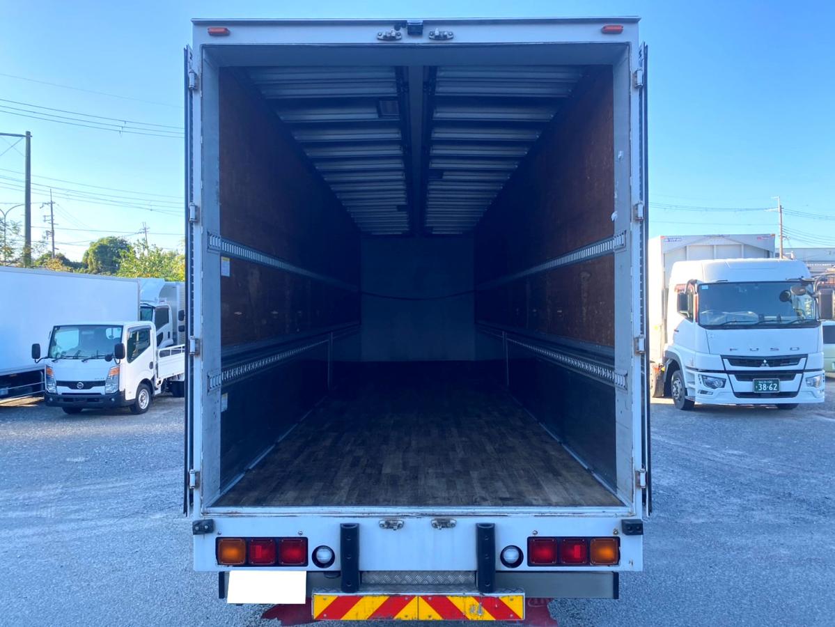 平成28年いすゞギガアルミウイング後輪エアサスQKG-CYJ77B|中古トラックの販売・買取・査定のアイナビ