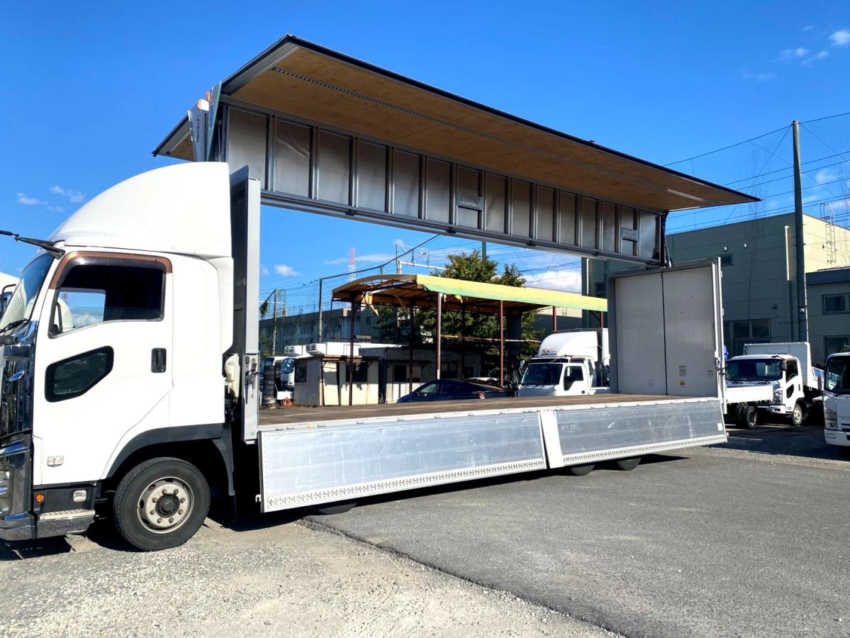 平成28年いすゞギガアルミウイング380馬力塗装済QPG-CYJ77B|中古トラックの販売・買取・査定のアイナビ