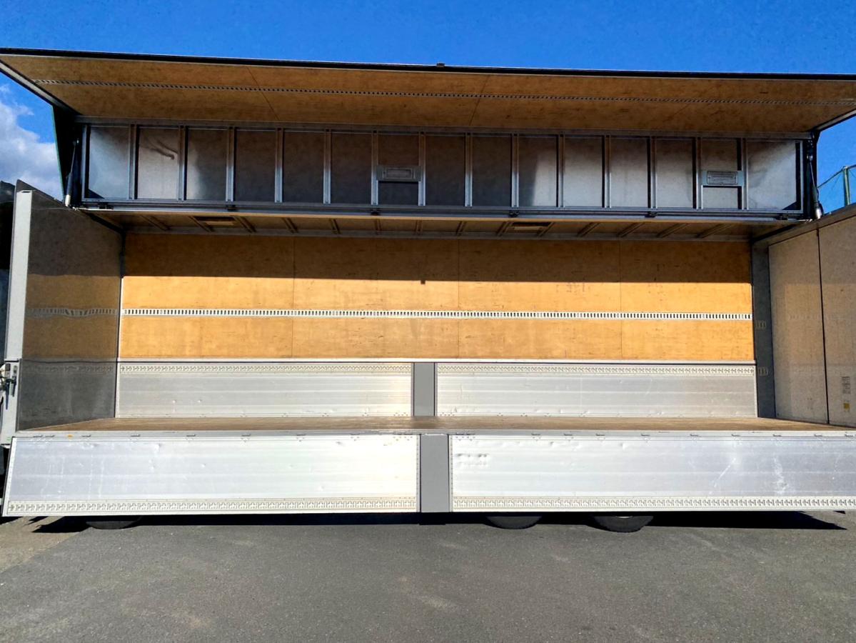 平成28年いすゞギガアルミウイング380馬力塗装済QPG-CYJ77B|中古トラックの販売・買取・査定のアイナビ