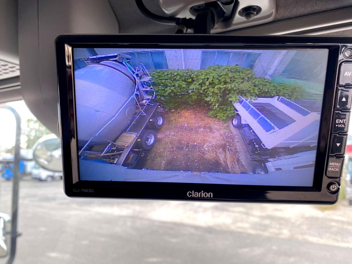 平成28年いすゞギガアルミウイング380馬力塗装済QPG-CYJ77B|中古トラックの販売・買取・査定のアイナビ