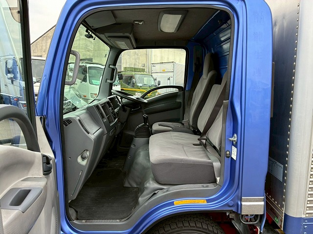 標準幅日本フルハーフ2トン積載150馬力5速MT2t5t|中古トラックの販売・買取・査定のアイナビ