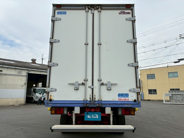 標準幅日本フルハーフ2トン積載150馬力5速MT2t5t|中古トラックの販売・買取・査定のアイナビ