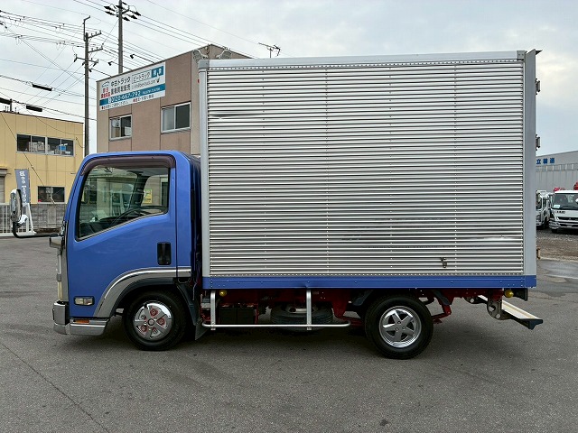 標準幅日本フルハーフ2トン積載150馬力5速MT2t5t|中古トラックの販売・買取・査定のアイナビ