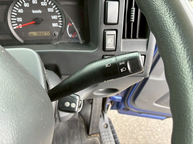 標準幅日本フルハーフ2トン積載150馬力5速MT2t5t|中古トラックの販売・買取・査定のアイナビ