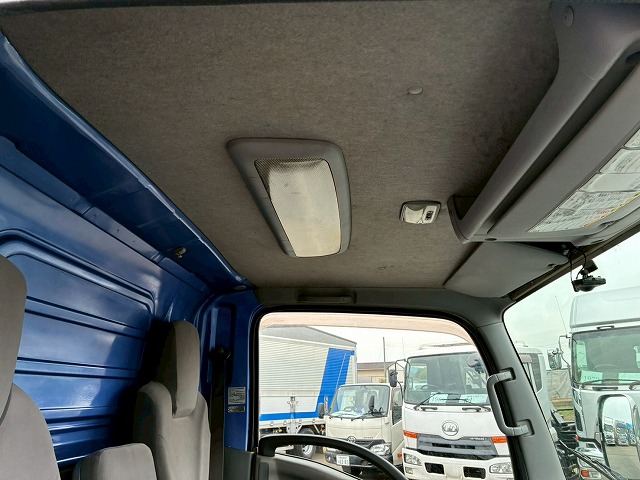 標準幅日本フルハーフ2トン積載150馬力5速MT2t5t|中古トラックの販売・買取・査定のアイナビ