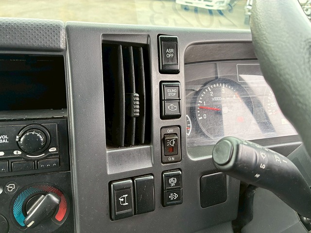 標準幅日本フルハーフ2トン積載150馬力5速MT2t5t|中古トラックの販売・買取・査定のアイナビ