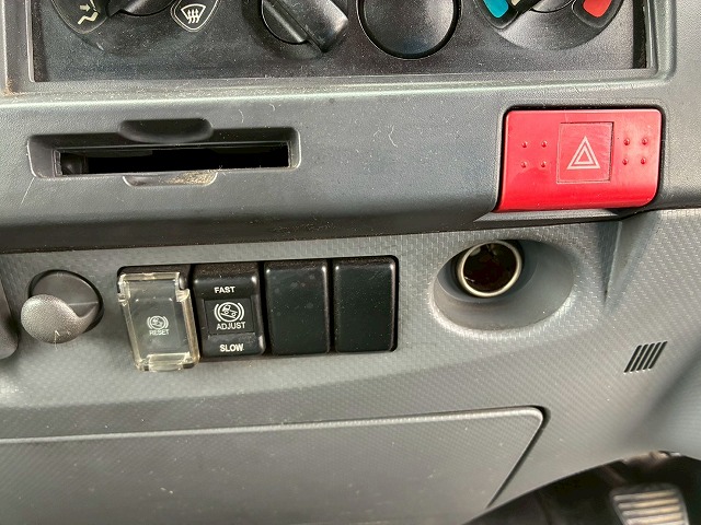 標準幅日本フルハーフ2トン積載150馬力5速MT2t5t|中古トラックの販売・買取・査定のアイナビ