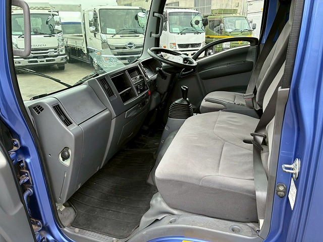 標準幅日本フルハーフ2トン積載150馬力5速MT2t5t|中古トラックの販売・買取・査定のアイナビ