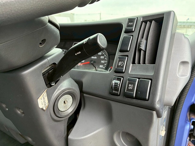 標準幅日本フルハーフ2トン積載150馬力5速MT2t5t|中古トラックの販売・買取・査定のアイナビ