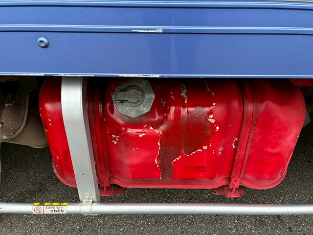 標準幅日本フルハーフ2トン積載150馬力5速MT2t5t|中古トラックの販売・買取・査定のアイナビ