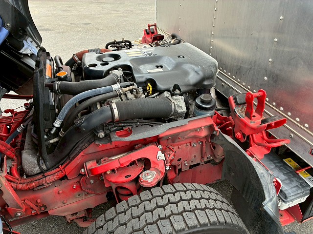 標準幅日本フルハーフ2トン積載150馬力5速MT2t5t|中古トラックの販売・買取・査定のアイナビ