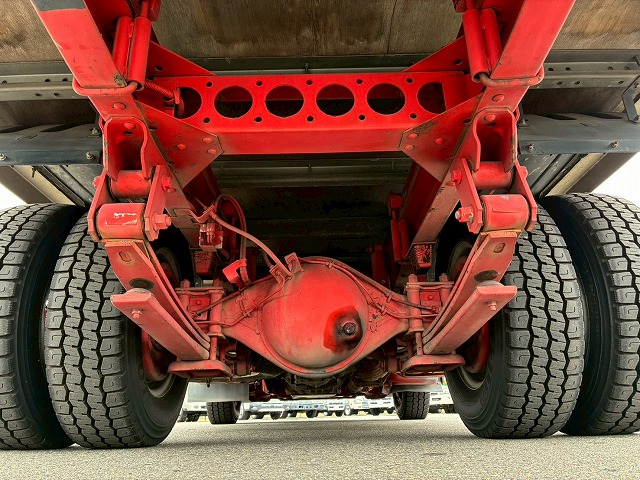 標準幅日本フルハーフ2トン積載150馬力5速MT2t5t|中古トラックの販売・買取・査定のアイナビ