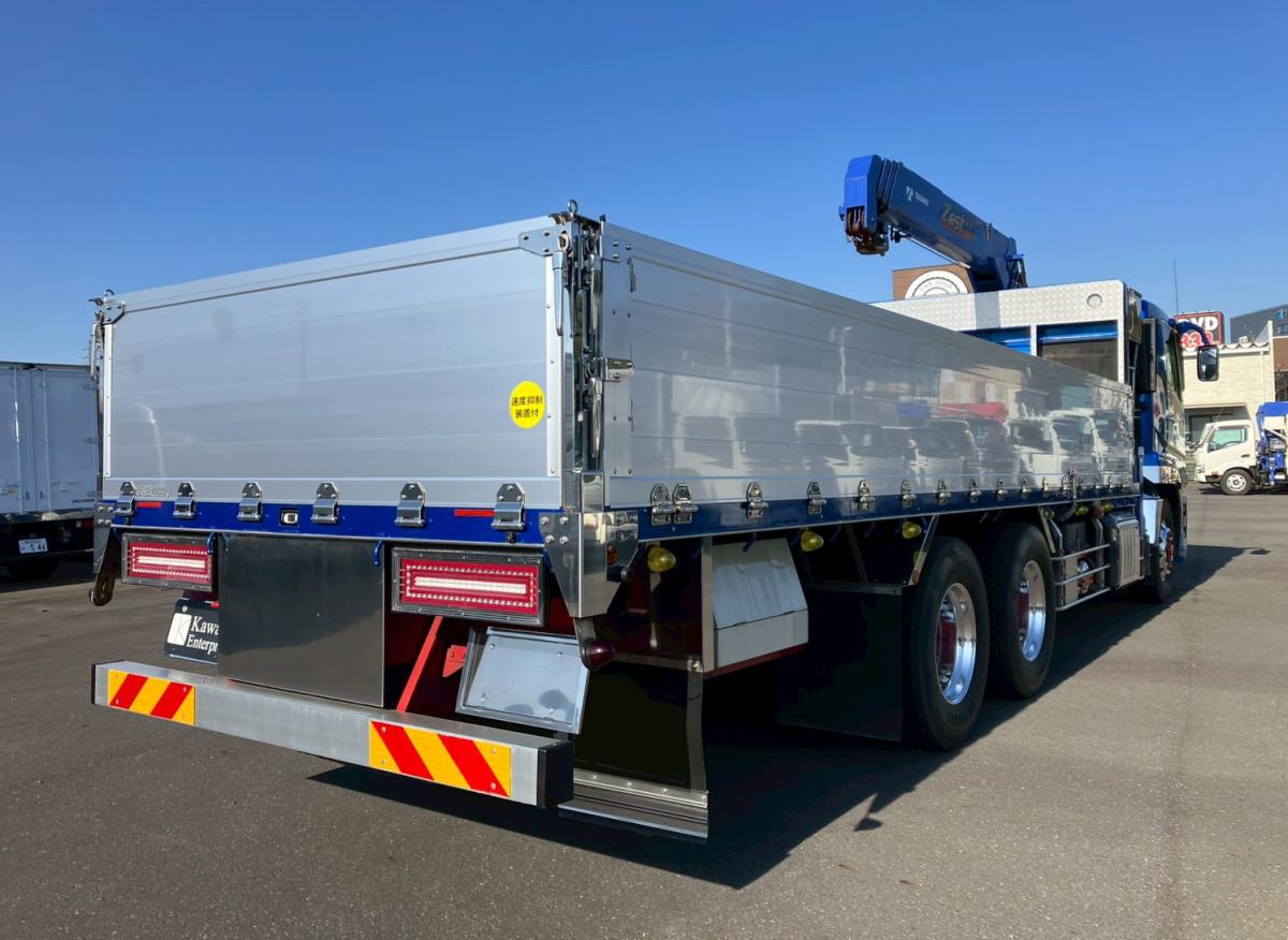 ☆R4 大型 アルミブロック7.2mボディ ラジコン|中古トラックの販売・買取・査定のアイナビ