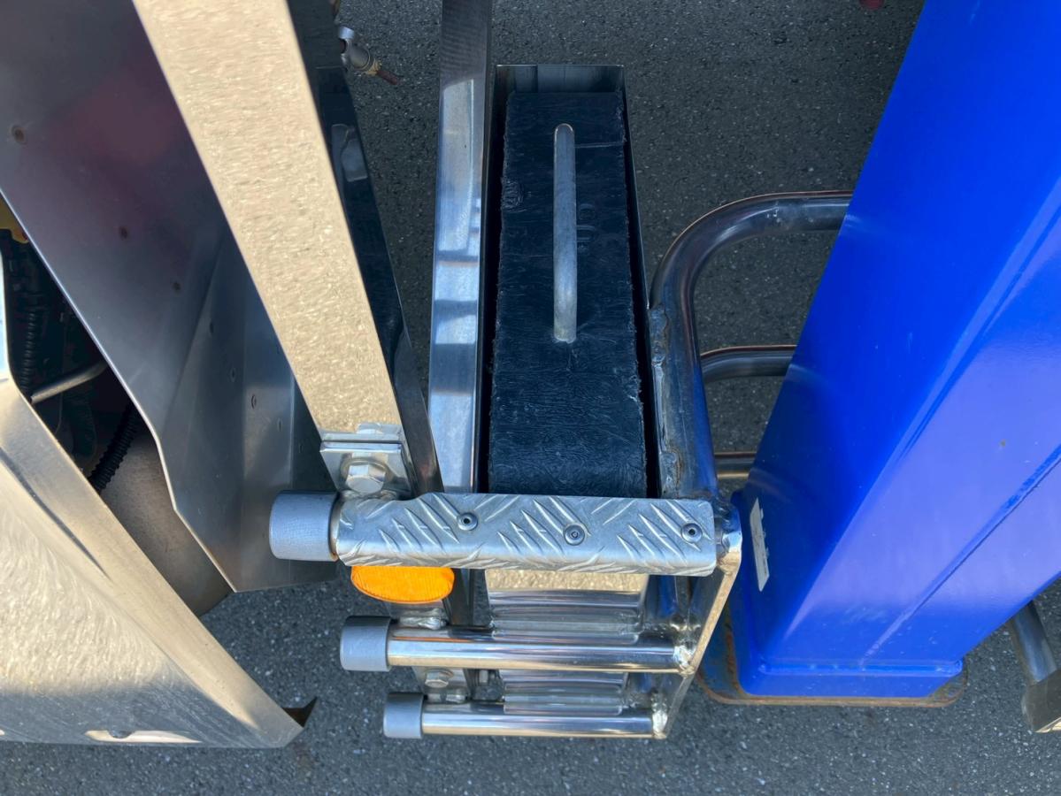 ☆R4 大型 アルミブロック7.2mボディ ラジコン|中古トラックの販売・買取・査定のアイナビ