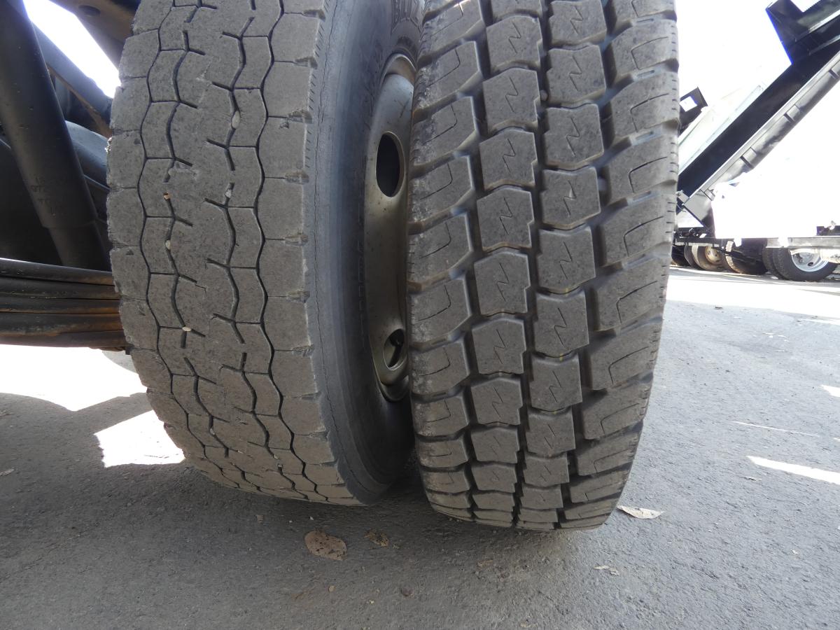 2トン ダンプ コボレーン付き　251104|中古トラックの販売・買取・査定のアイナビ