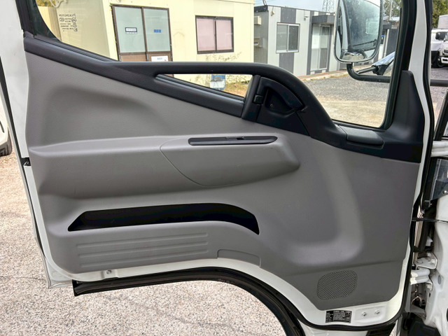 【車検付!即納可!!寒冷地仕様×4WD】三菱ふそう/キャンター|中古トラックの販売・買取・査定のアイナビ