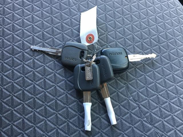 いすゞ Wキャブ|中古トラックの販売・買取・査定のアイナビ