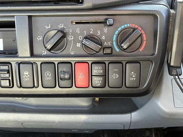 日野 平ボディ デュトロ|中古トラックの販売・買取・査定のアイナビ