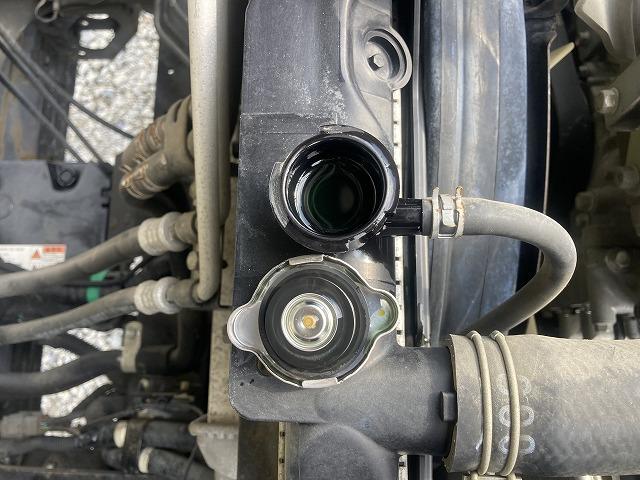 いすゞ 平ボディ フォワード|中古トラックの販売・買取・査定のアイナビ