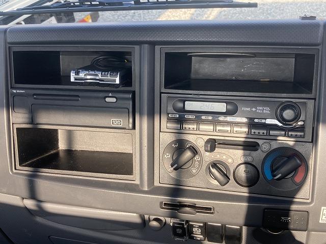 いすゞ 平ボディ フォワード|中古トラックの販売・買取・査定のアイナビ