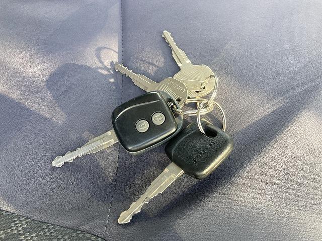 いすゞ 平ボディ フォワード|中古トラックの販売・買取・査定のアイナビ