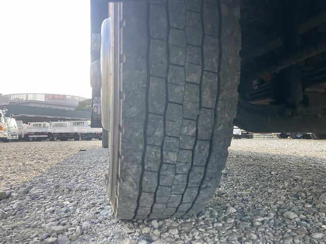 いすゞ 平ボディ フォワード|中古トラックの販売・買取・査定のアイナビ