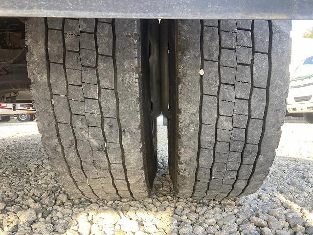 いすゞ 平ボディ フォワード|中古トラックの販売・買取・査定のアイナビ