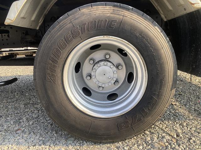 いすゞ 平ボディ フォワード|中古トラックの販売・買取・査定のアイナビ