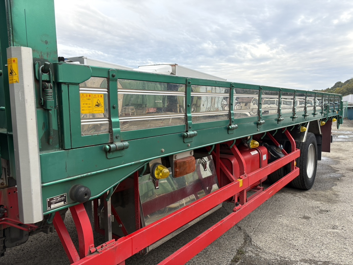 H28年式、ファイター、62中型増トン平ボデー、車検付|中古トラックの販売・買取・査定のアイナビ