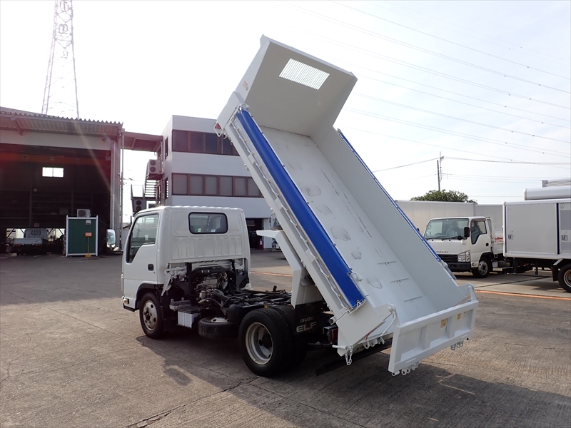 【349626】いすゞ エルフ セーフティローダーダンプ|中古トラックの販売・買取・査定のアイナビ