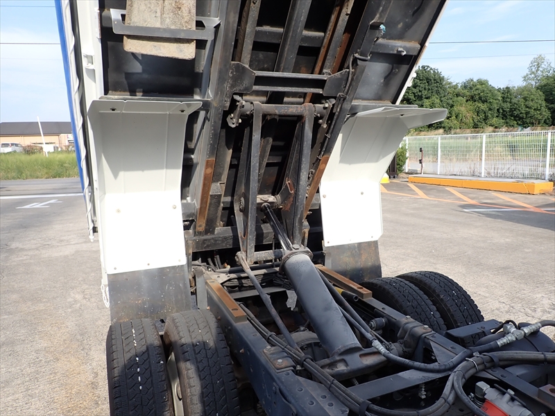 【349626】いすゞ エルフ セーフティローダーダンプ|中古トラックの販売・買取・査定のアイナビ